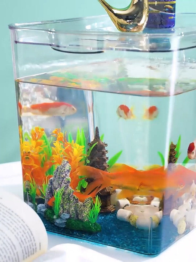 アクアドーム　ペンギン　金魚鉢　新品未使用　液体密閉 アクアドーム ペンギン 金魚鉢 新品未使用 液体密閉